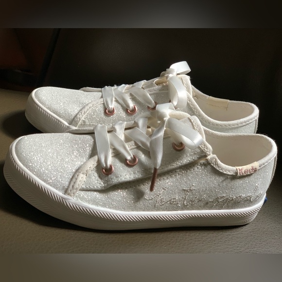 Keds x Kate Spade Kickstart Script Glitter Sneaker in Ivory - Picture 4 of 7